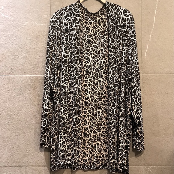 AMANDA Jackets & Blazers - DRAPE ACETATE JACKET, B&W Graphic Circles, Size L